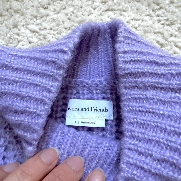Like New Sweater From Lovers and Friends - Picture 3 of 4